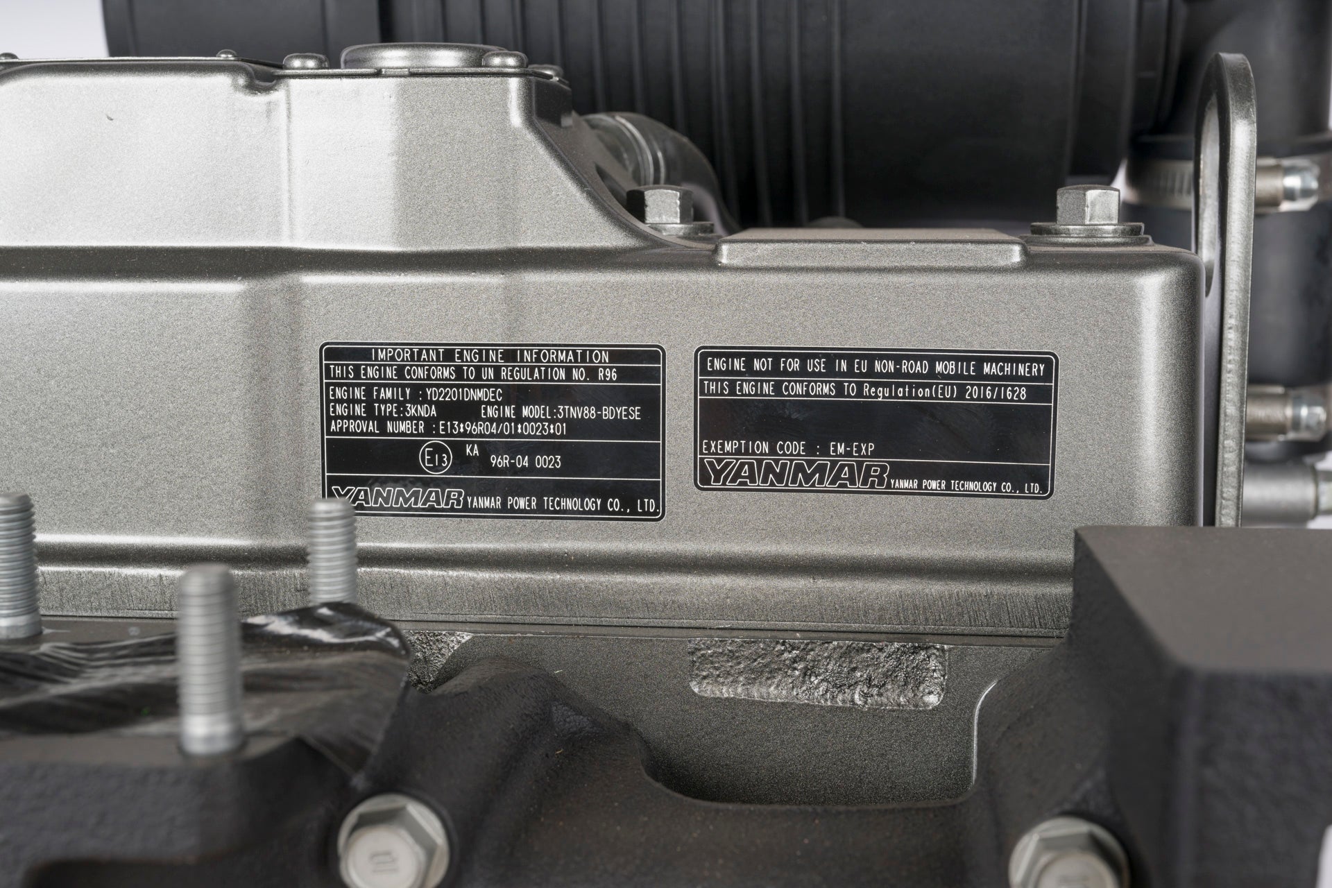AC 30-4-202401861.jpg